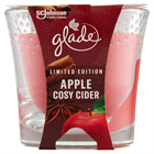 Glade® Illatgyertya 129 g Apple Cosy Cider