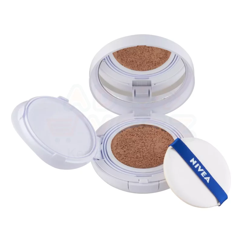 NIVEA Q10 PLUS alapozó Cushion sötétebb tónusú bőrre 15 ml Kép